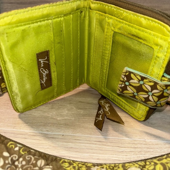 Vera Bradley Brown and Yellow Hobo Bag & wallet - Picture 3 of 8